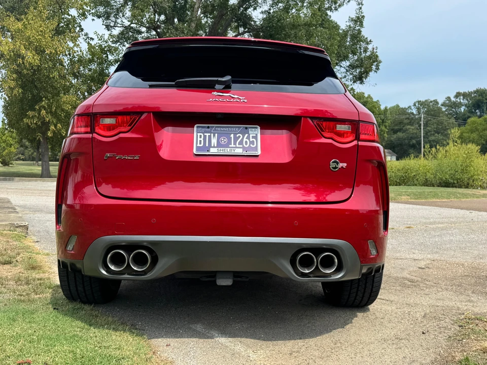 2020 Jaguar F-Pace SVR - Image 14 of 31