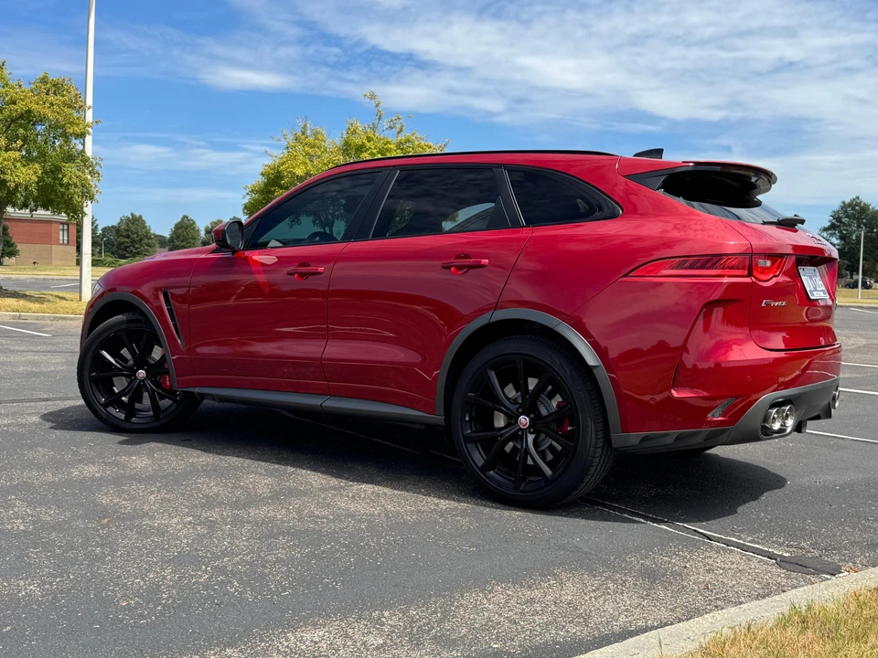 2020 Jaguar F-Pace SVR - Image 11 of 31