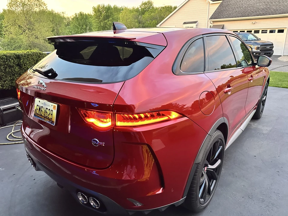 2020 Jaguar F-Pace SVR - Image 18 of 31