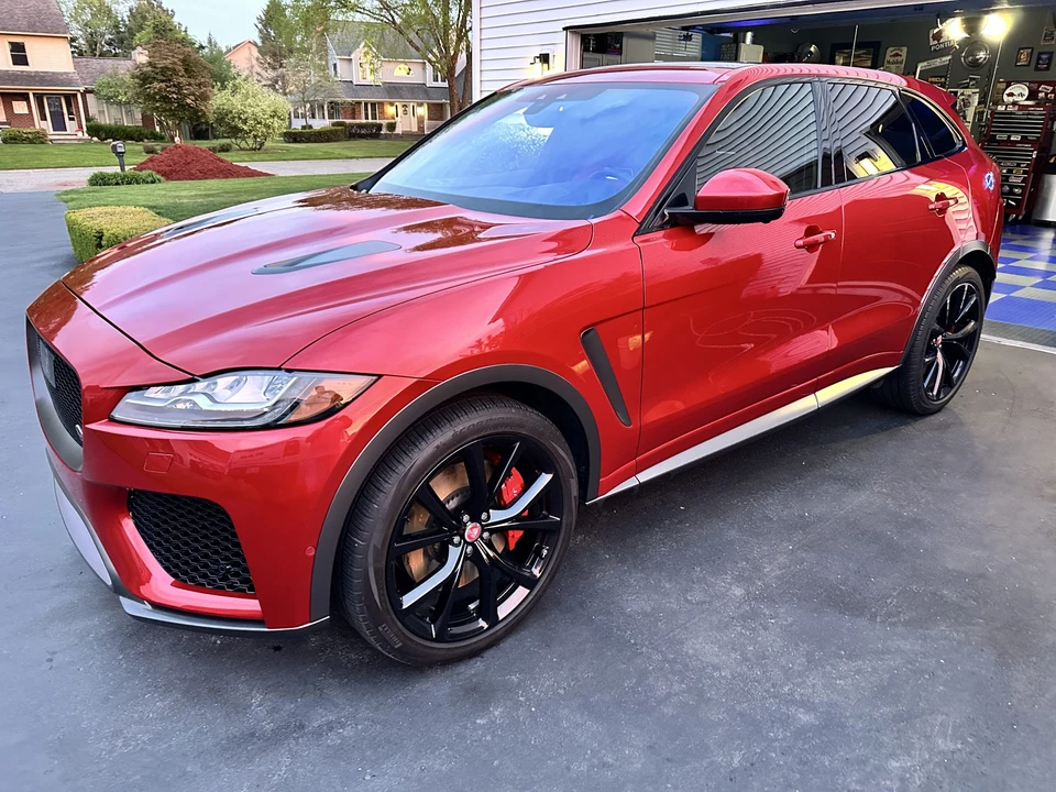 2020 Jaguar F-Pace SVR - Image 2 of 31