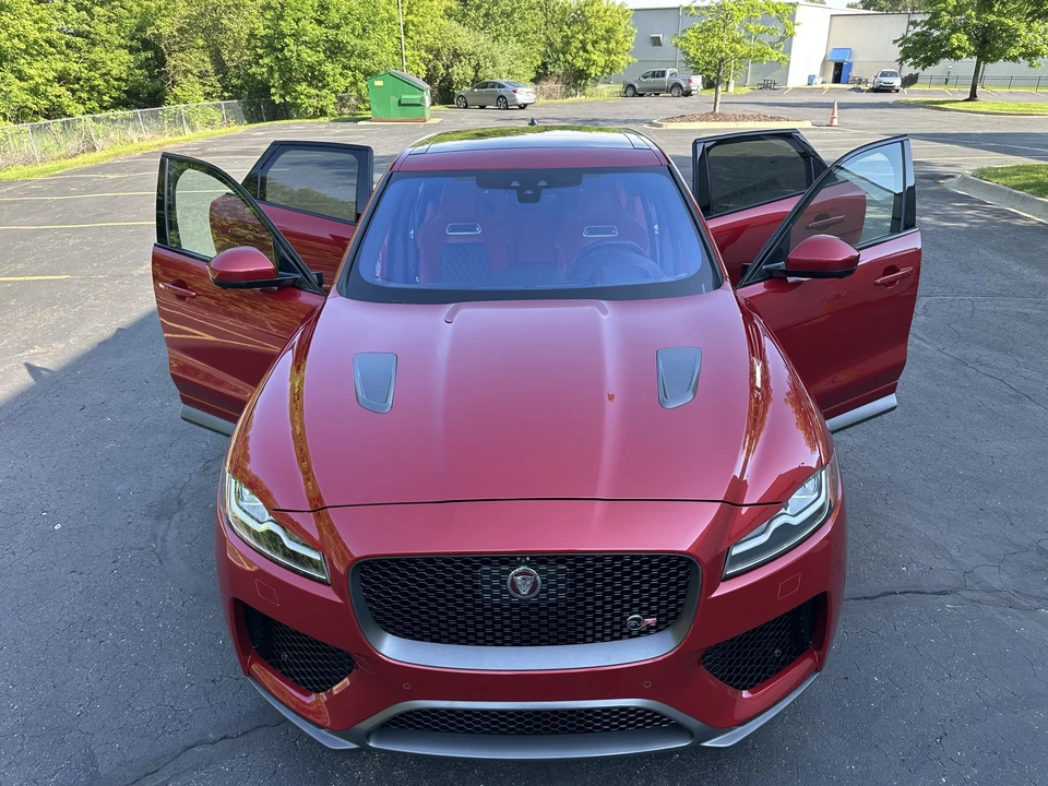 2020 Jaguar F-Pace SVR - Image 10 of 31