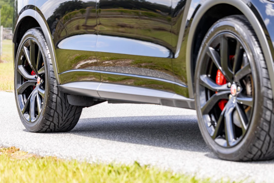 2020 Jaguar F-Pace SVR - Image 13 of 31
