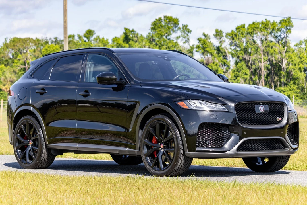 2020 Jaguar F-Pace SVR - Image 4 of 31