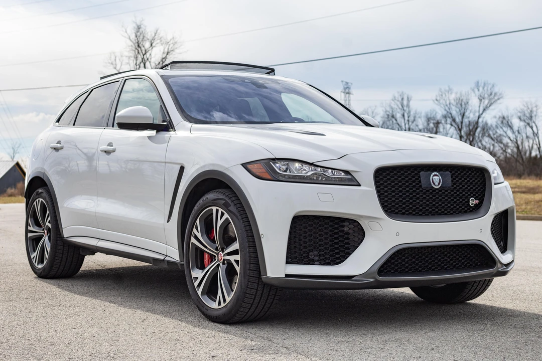 2020 Jaguar F-Pace SVR - Image 8 of 31