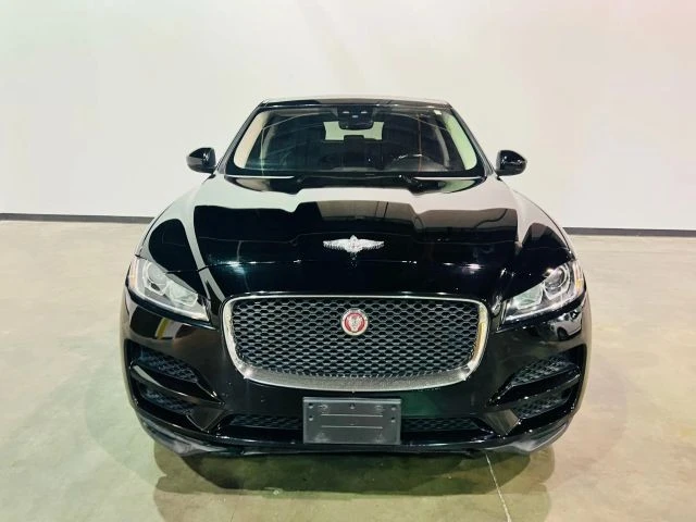 2020 Jaguar F-Pace - Image 8 of 14
