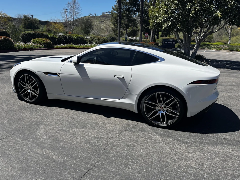 2020 Jaguar F-Type 2nd Gen - Image 9 of 31