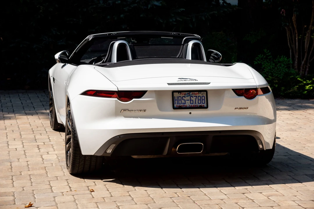 2020 Jaguar F-Type 2nd Gen - Image 29 of 31