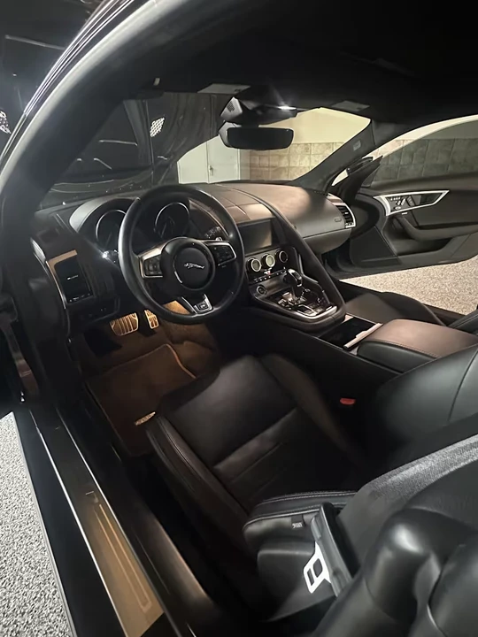 2020 Jaguar F-Type R 2nd Gen - Image 10 of 13