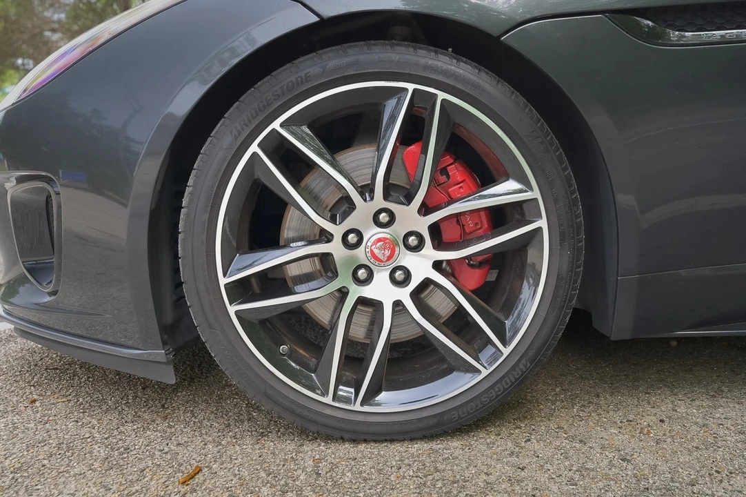 2020 Jaguar F-Type 2nd Gen - Image 23 of 31