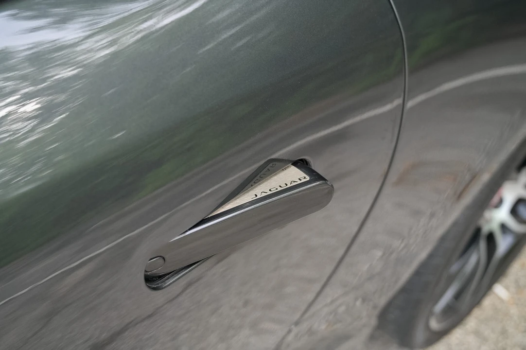 2020 Jaguar F-Type 2nd Gen - Image 21 of 31