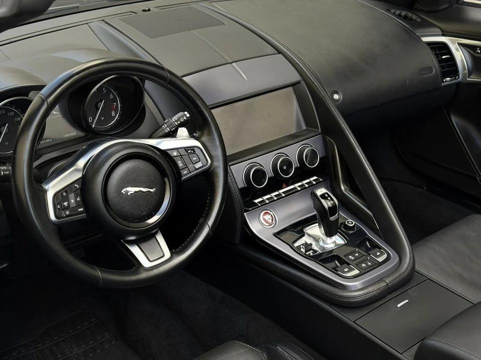 2020 Jaguar F-Type 2nd Gen - Image 16 of 21