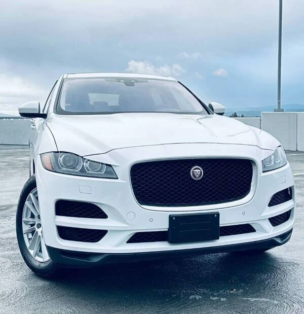 2020 Jaguar F-Pace - Image 8 of 20