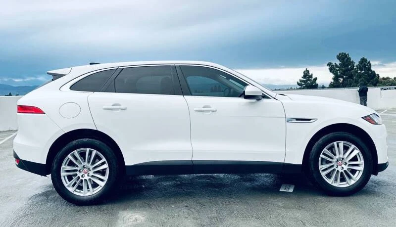 2020 Jaguar F-Pace - Image 6 of 20