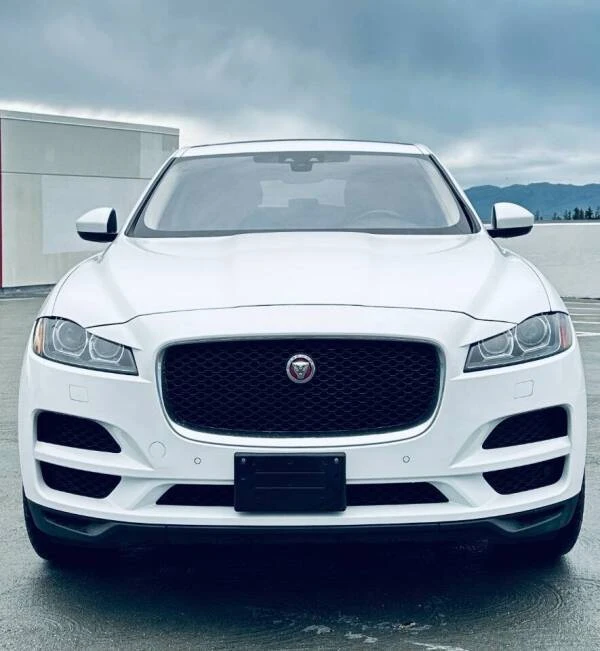 2020 Jaguar F-Pace - Image 7 of 20