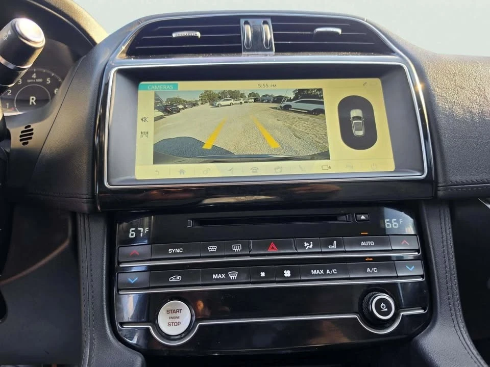 2020 Jaguar F-Pace - Image 10 of 20