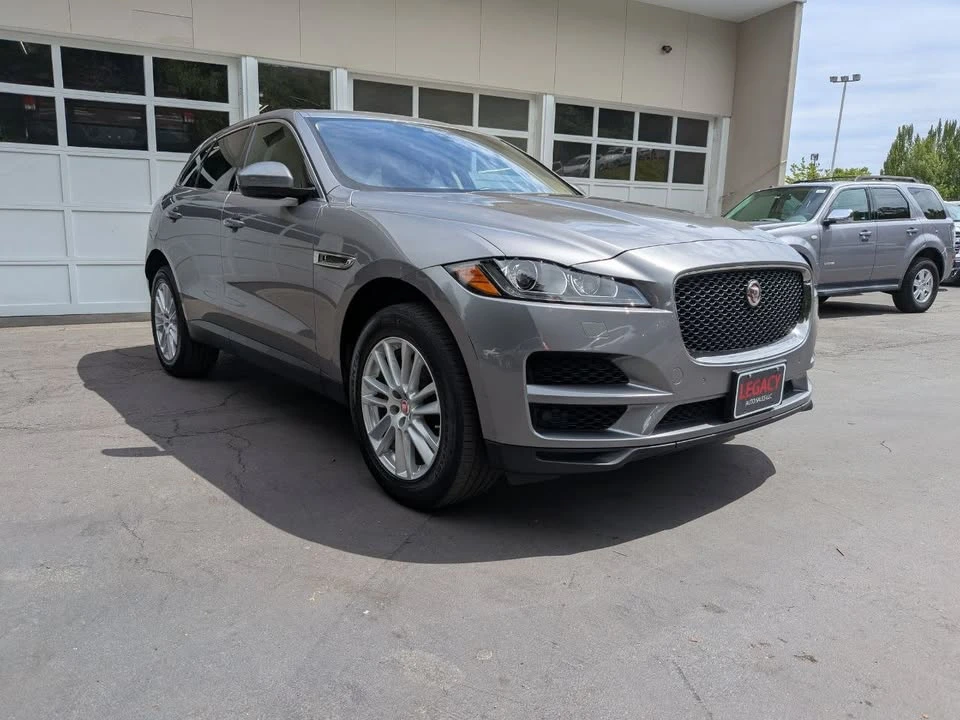 2020 Jaguar F-Pace - Image 2 of 20