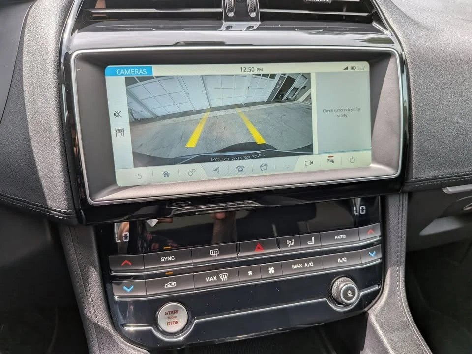 2020 Jaguar F-Pace - Image 19 of 20