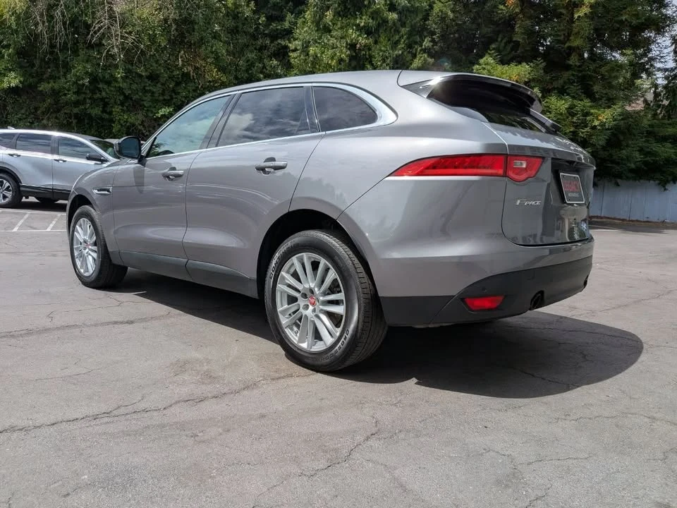 2020 Jaguar F-Pace - Image 7 of 20