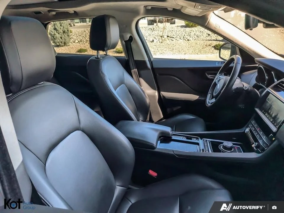 2020 Jaguar F-Pace - Image 9 of 11