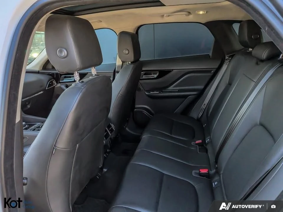 2020 Jaguar F-Pace - Image 8 of 11