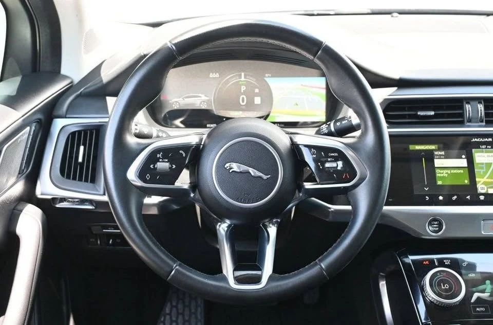 2020 Jaguar I-Pace - Image 13 of 20