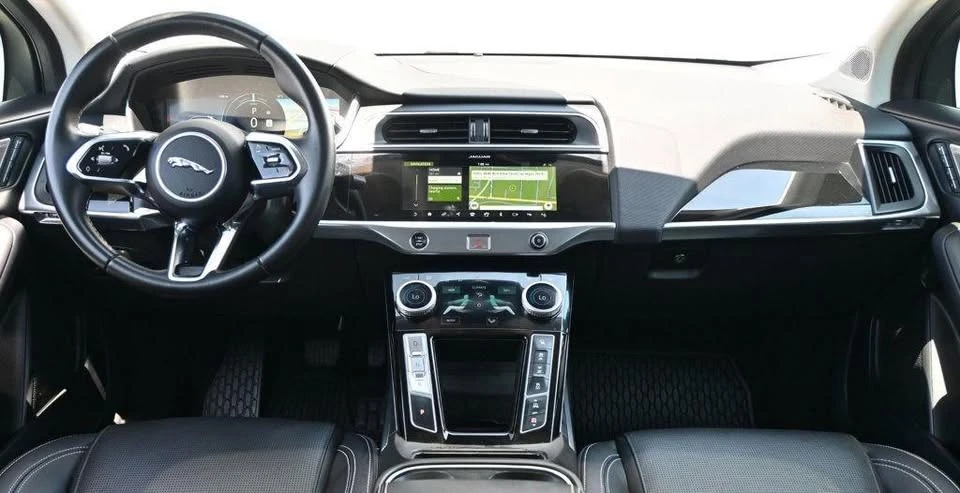 2020 Jaguar I-Pace - Image 11 of 20