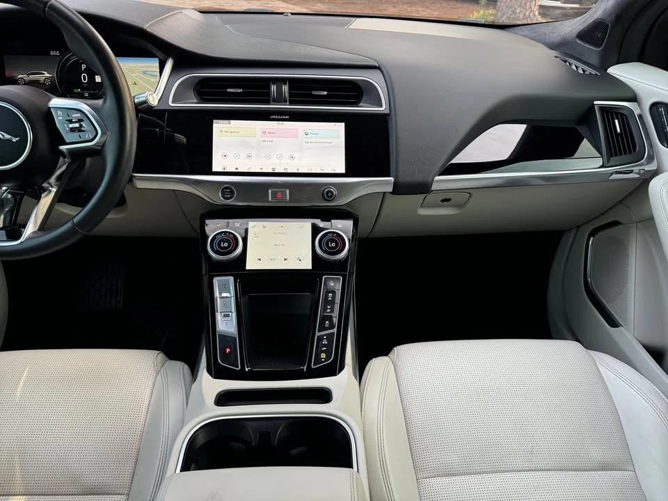 2020 Jaguar I-Pace - Image 14 of 20