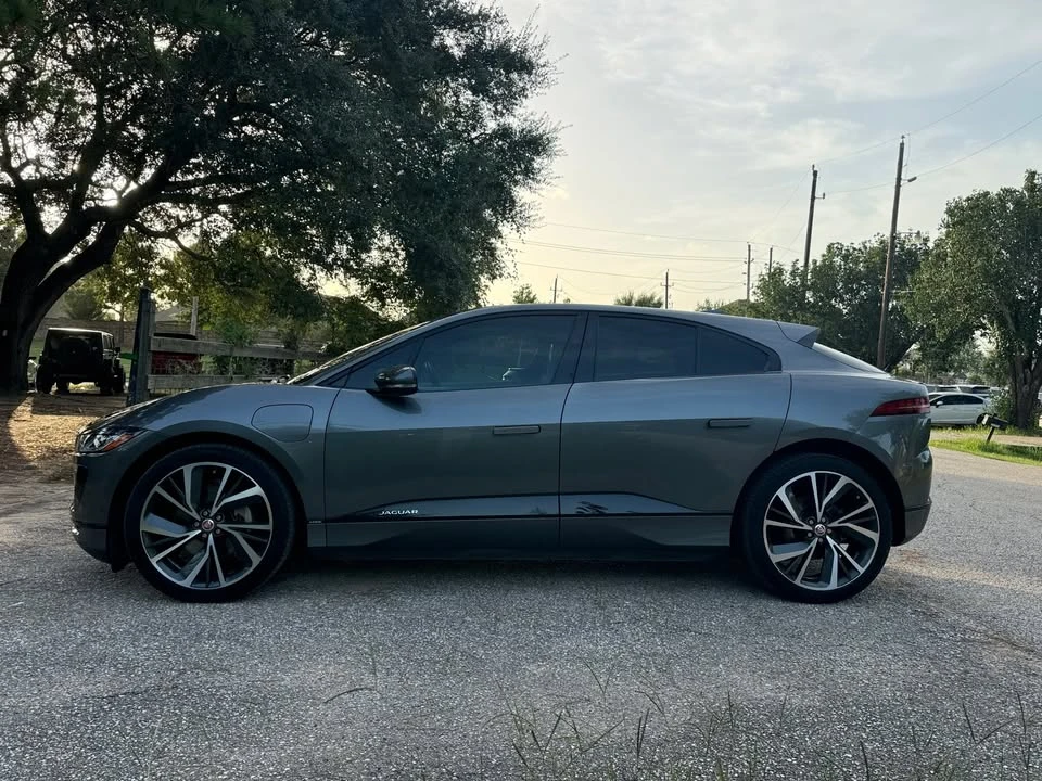 2020 Jaguar I-Pace - Image 2 of 20