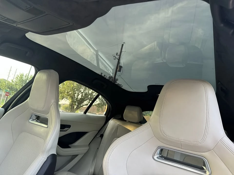 2020 Jaguar I-Pace - Image 19 of 20