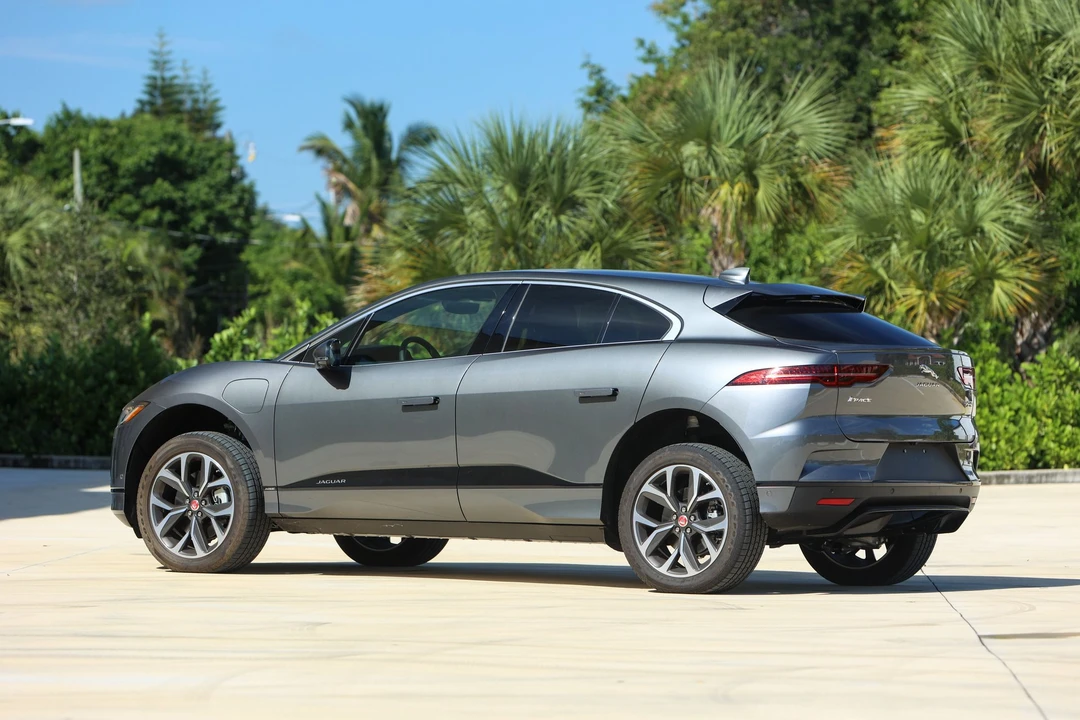 2020 Jaguar I-Pace - Image 21 of 31