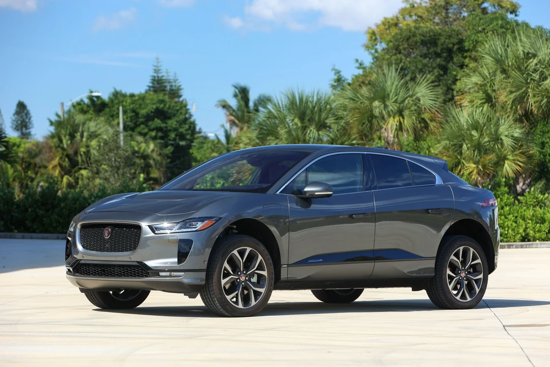 2020 Jaguar I-Pace - Image 11 of 31