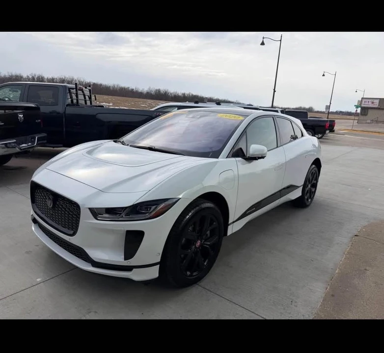 2020 Jaguar I-Pace - Image 2 of 18