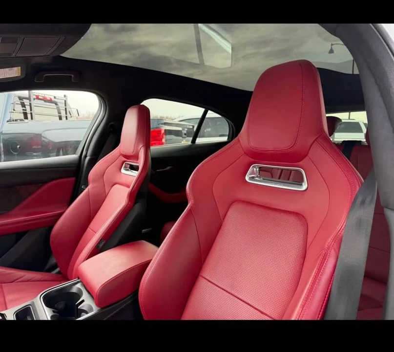2020 Jaguar I-Pace - Image 4 of 18
