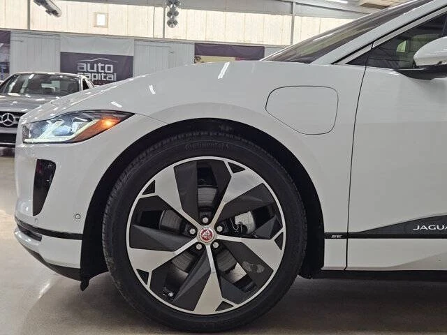 2020 Jaguar I-Pace - Image 7 of 16