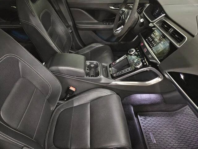 2020 Jaguar I-Pace - Image 9 of 16
