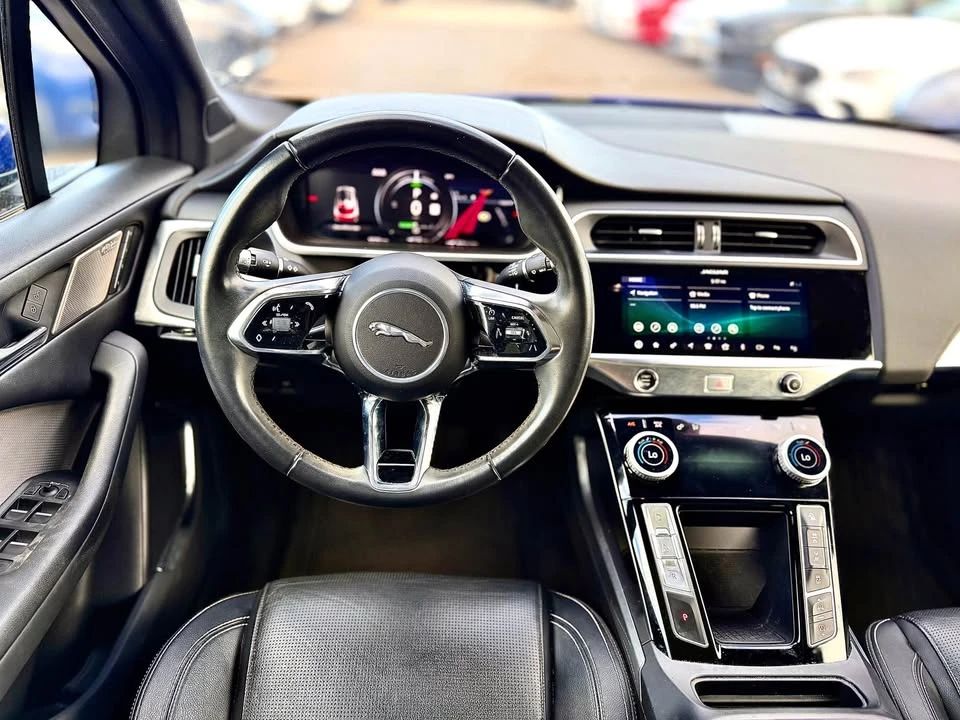 2020 Jaguar I-Pace - Image 6 of 11