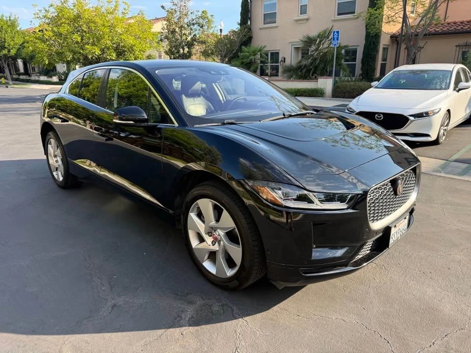 2020 Jaguar I-Pace - Image 3 of 18