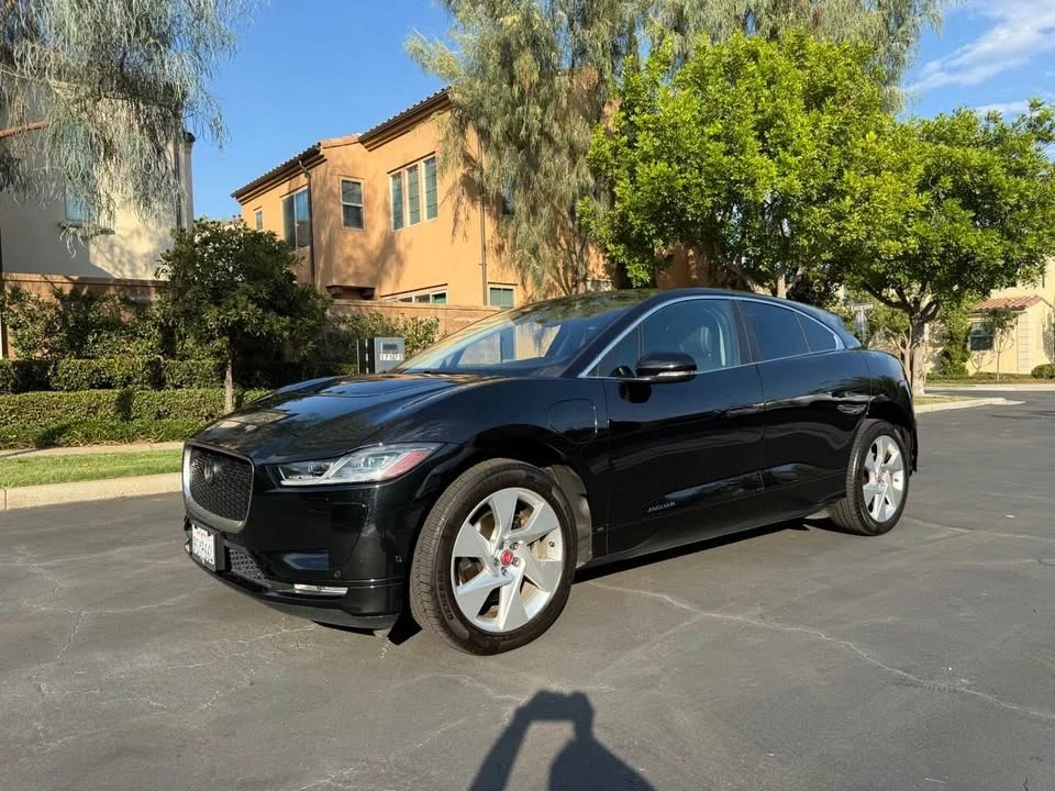 2020 Jaguar I-Pace - Image 2 of 18