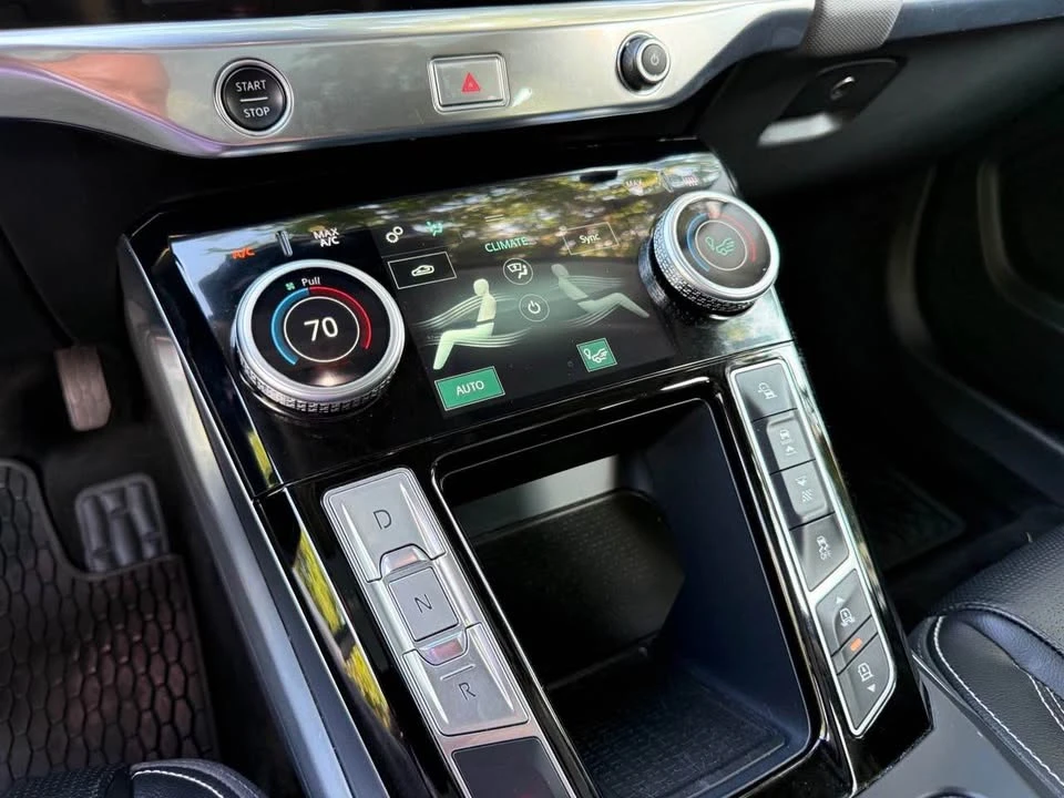 2020 Jaguar I-Pace - Image 18 of 18