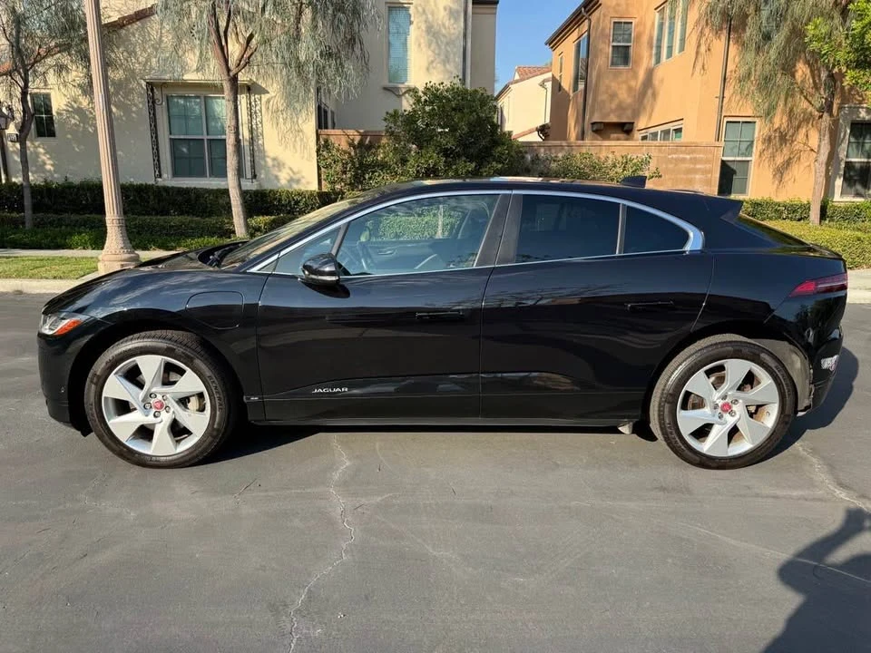 2020 Jaguar I-Pace - Image 5 of 18