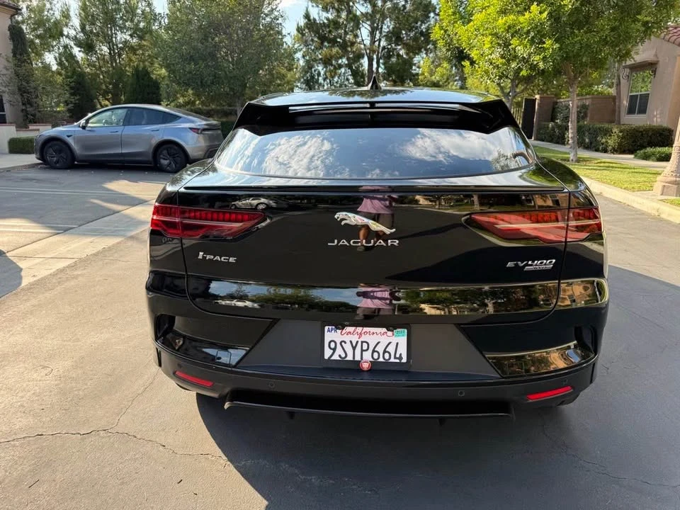 2020 Jaguar I-Pace - Image 8 of 18