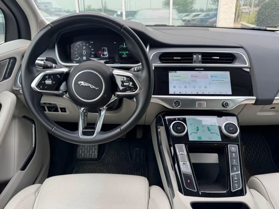 2020 Jaguar I-Pace - Image 12 of 20