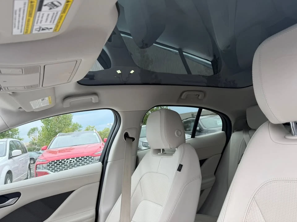 2020 Jaguar I-Pace - Image 7 of 14