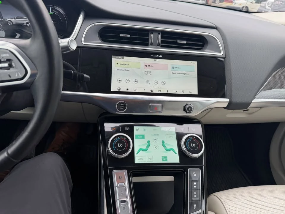 2020 Jaguar I-Pace - Image 10 of 14