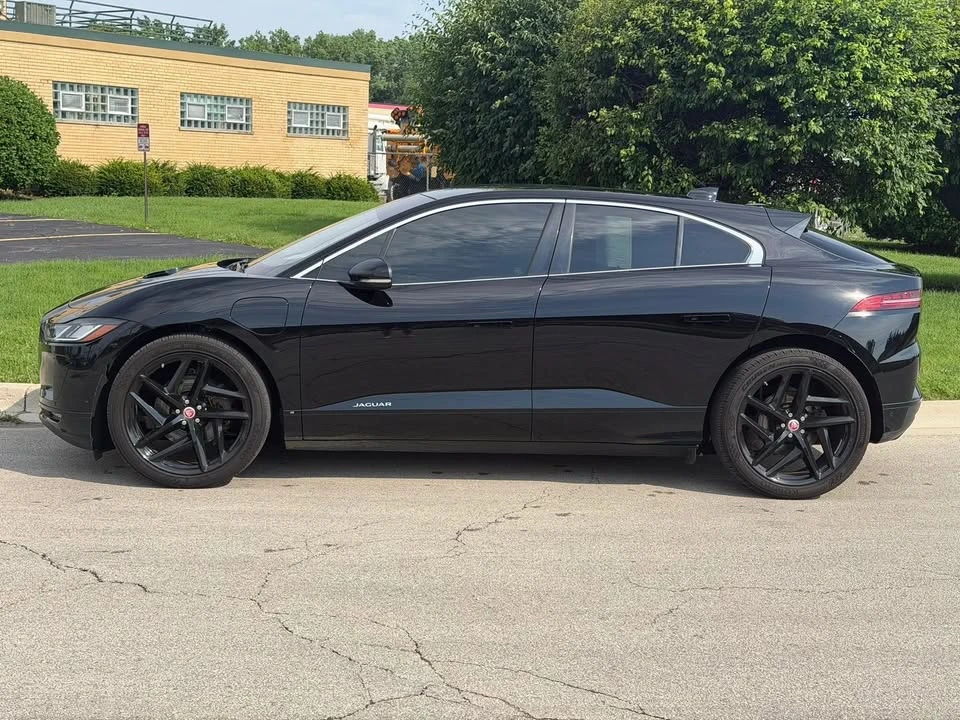 2020 Jaguar I-Pace - Image 2 of 13
