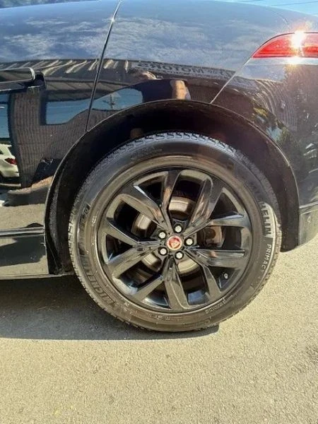 2020 Jaguar I-Pace - Image 9 of 12