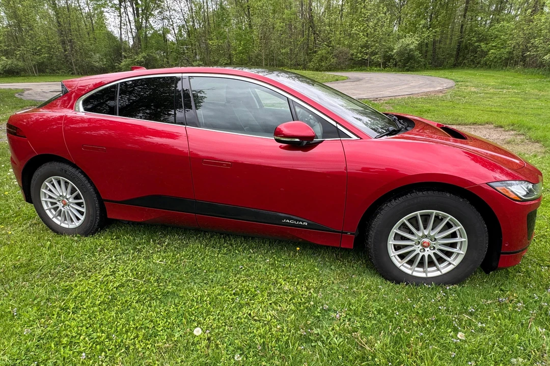 2020 Jaguar I-Pace - Image 3 of 31