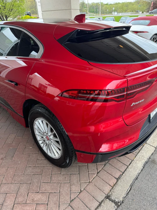 2020 Jaguar I-Pace - Image 18 of 31