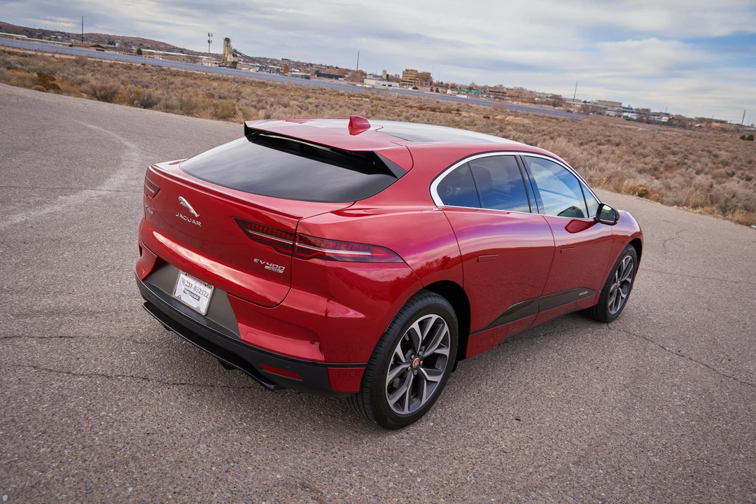 2020 Jaguar I-Pace - Image 19 of 31