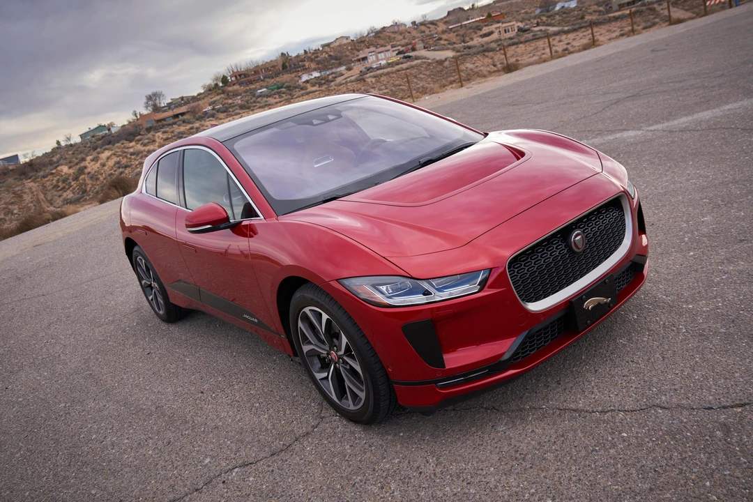2020 Jaguar I-Pace - Image 24 of 31